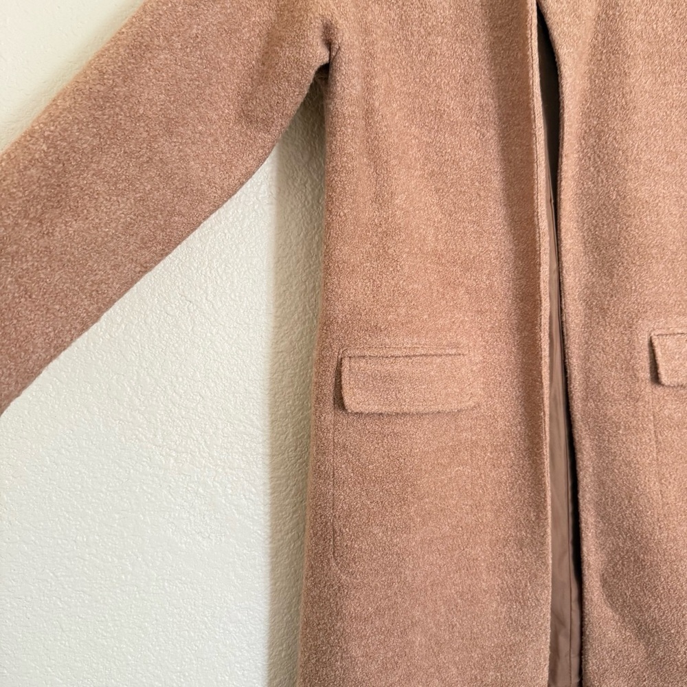 Forever 21 coat - Picture 3 of 8